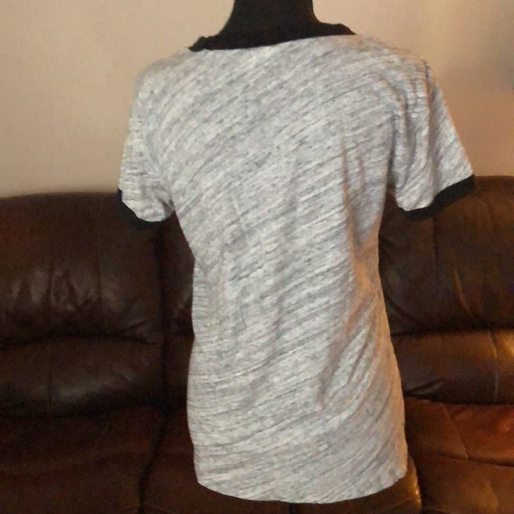 Pink tshirt - Picture 3 of 4